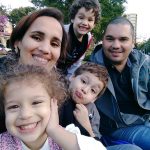 Como posso fazer para educar e criar bem meus filhos?