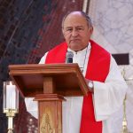 Jesus está pedindo os seus pecados