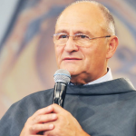 Jesus está pedindo os seus pecados - Frei Elias Vella