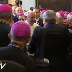 Aos bispos, Papa indica ouvir Voz de Deus para discernir incertezas