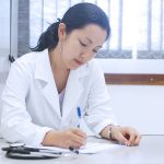 A medicina é um dom dado por Deus para aliviar as dores