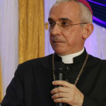 Se vos possuo nada mais me atrai - Dom Henrique Soares