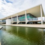 Compreenda: a natureza da política é boa ou ruim?