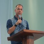 AO VIVO: Dunga prega na Quinta-feira de Adoração