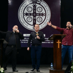 AO VIVO: Noite oracional com Padre Bruno, Thiago Tomé e Ironi Spuldaro