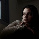Como proceder diante do desânimo para permanecer fiel?