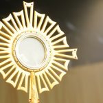 Olhos fixos para o Senhor