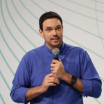 Padre Adriano conduzirá dois dias de formação sobre a ansiedade