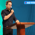 Márcio Mendes prega no Acampamento