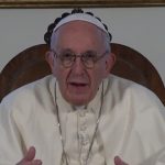 Em novembro, Papa Francisco pede oração pela paz mundial