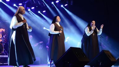 Show Irmãs Carmelitas Mensageiras do Espírito Santo