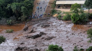 Brumadinho: 9 mortes confirmadas e mais de 200 desaparecidos