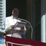 No Angelus, Papa destaca bondade e bênção de Deus