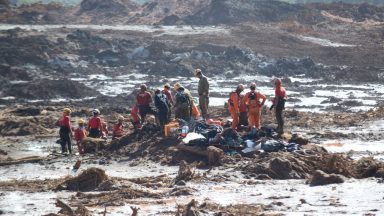 Buscas são retomadas em Brumadinho