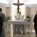 Deus ama a humanidade que não sabe amar, diz Papa em homilia
