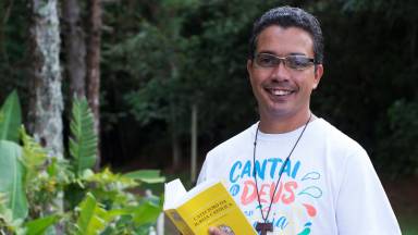 Luz da Fé: Por que a vida do homem é um combate?