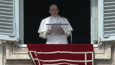 Ângelus: Ser testemunhas de bondade e de misericórdia, pede Papa