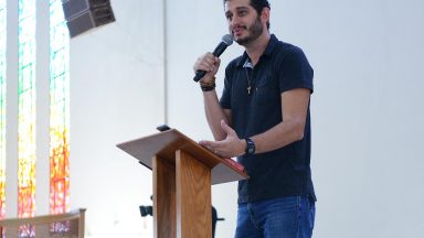 E sereis batizados no Espírito Santo