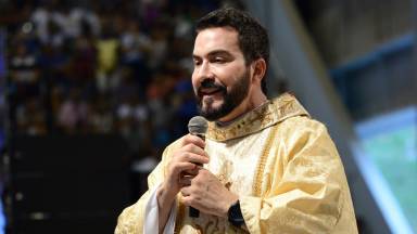 Quem tem um amigo tem um anjo