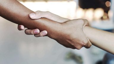 Misericórdia em três gestos de amor