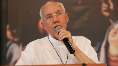 Enchei-vos do Espírito Santo de Deus
