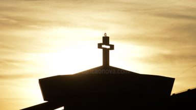 Um salmo para você louvar a Deus