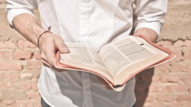 Não podemos deixar de revelar as verdades da Bíblia