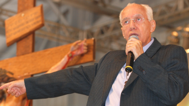 É preciso ser o que o Evangelho é