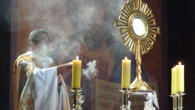 Adoração ao Santíssimo Sacramento