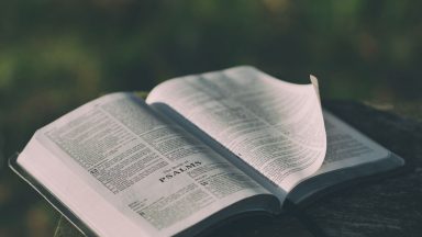 Precisamos levar os doentes para a presença de Jesus