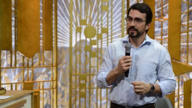 Assista ao Direção Espiritual