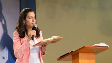 Pregação com Daniela Miranda