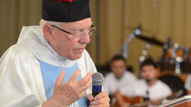 Nos braços do Bom Pastor