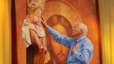 Pais libertando os seus filhos