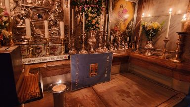 Santa Missa direto do Santo Sepulcro em Jerusalém