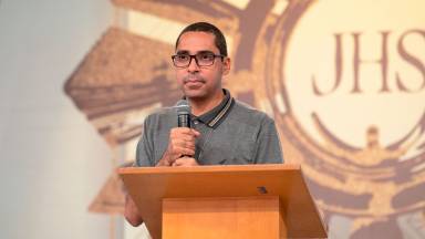 Pregação com Hélio Maria