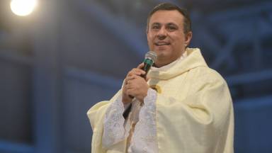 O Pai me cura das mágoas e dos medos