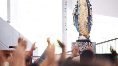 Peça o Espírito Santo por intermédio de Maria