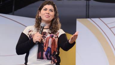 Acampamento Livrai-nos do mal- pregação com Alexandra Gonçalves