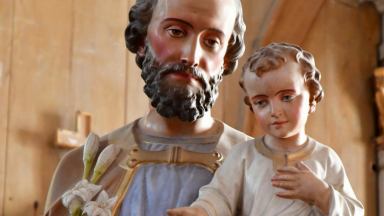 O mundo precisa de nossa fidelidade, obediência e amor