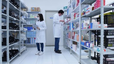 Saiba como doar corretamente medicamentos à nossa farmácia!