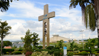 Núncio apostólico do Brasil visita a Canção Nova