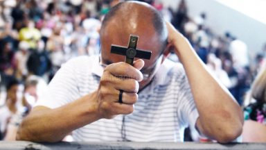 Nossa intercessão tem valor, confie, pois Jesus sempre vence!