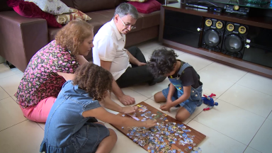 Família testemunha na prática os ensinamentos de Monsenhor Jonas Abib