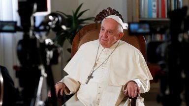 Em nova entrevista, Papa Francisco recorda Bento XVI: 
