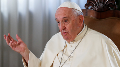A saúde não é um luxo, é para todos, defende Papa Francisco