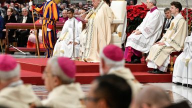 Confiemos Bento XVI a Maria, pede Papa no Dia da Santa Mãe de Deus