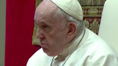Em março, Papa Francisco reza pelas vítimas de abuso