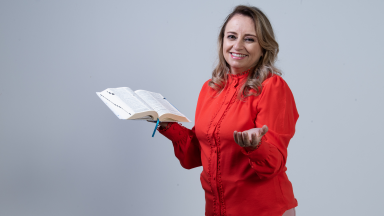 Discipulado, consagração e santidade! - Rogéria Moreira
