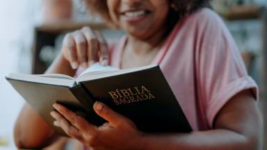 Nada aprisiona o Evangelho